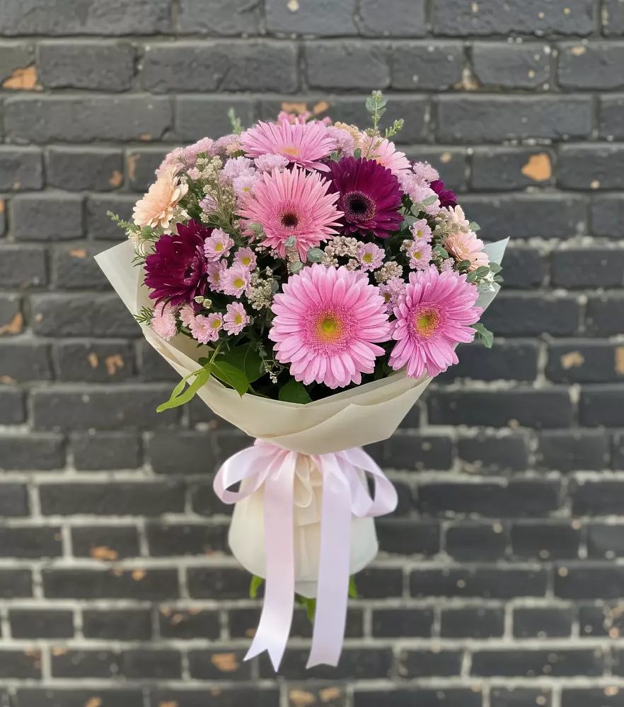 Букет цветов из: Герберы и Хризантемы в Юдино Республика Татарстан