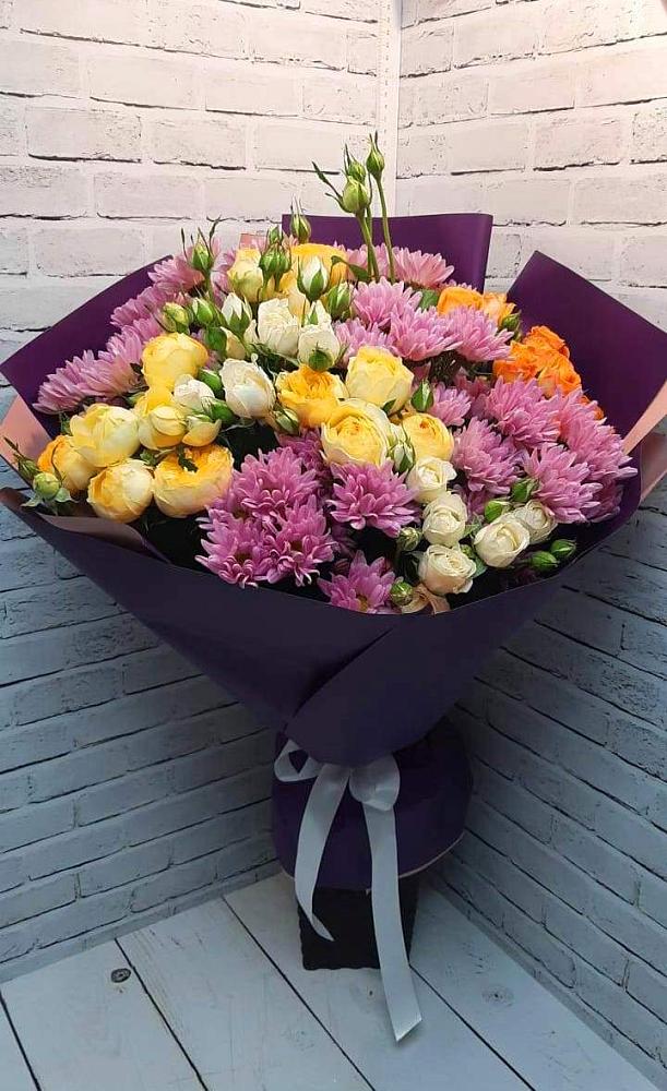 Букет цветов из: Хризантемы и Розы в Юдино Республика Татарстан