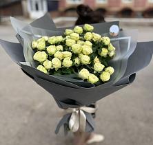 Букет Белые кустовые розы Солинеро #REPLACE_PRED# Юдино Республика Татарстан