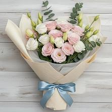 Букет цветов из:  Лизиантусы в Юдино Республика Татарстан