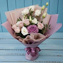 Букет цветов из:  Розы и Лизиантусы в Юдино Республика Татарстан