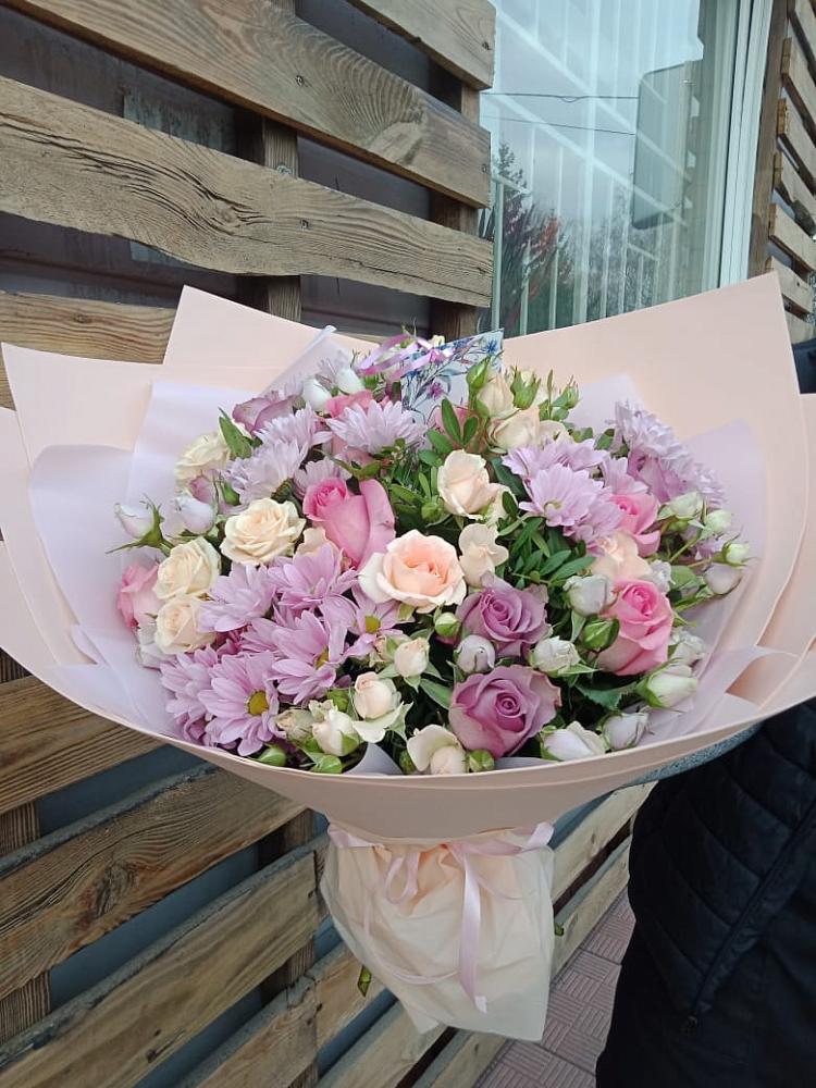 Букет цветов из: Розы и Хризантемы в Юдино Республика Татарстан