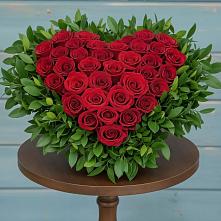 Цветочная композиция из Розы в виде сердца в Юдино Республика Татарстан