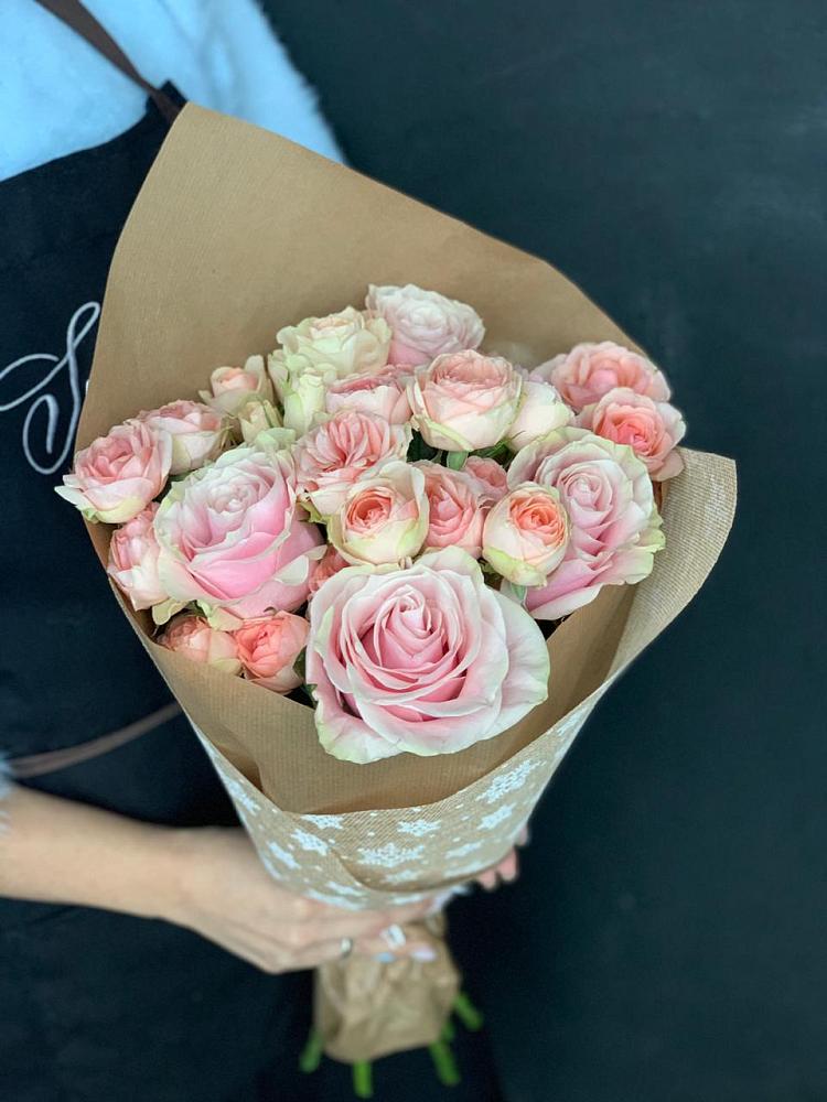 Букет цветов из: Хризантемы и Розы в Юдино Республика Татарстан