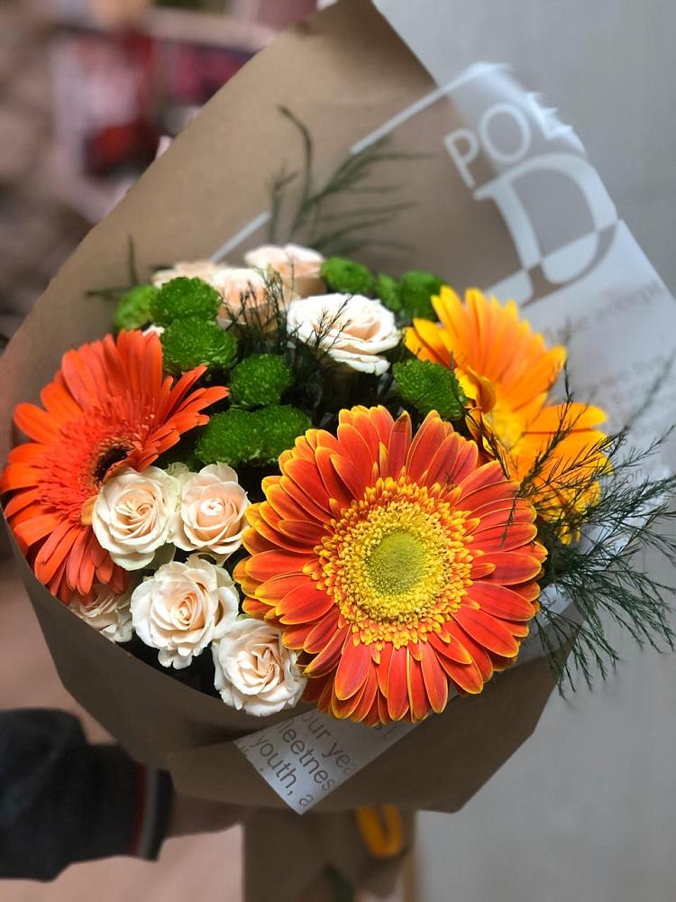 Букет цветов из: Герберы, Хризантемы и Розы в Юдино Республика Татарстан