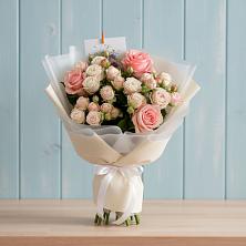 Букет цветов из:  Розы в Юдино Республика Татарстан