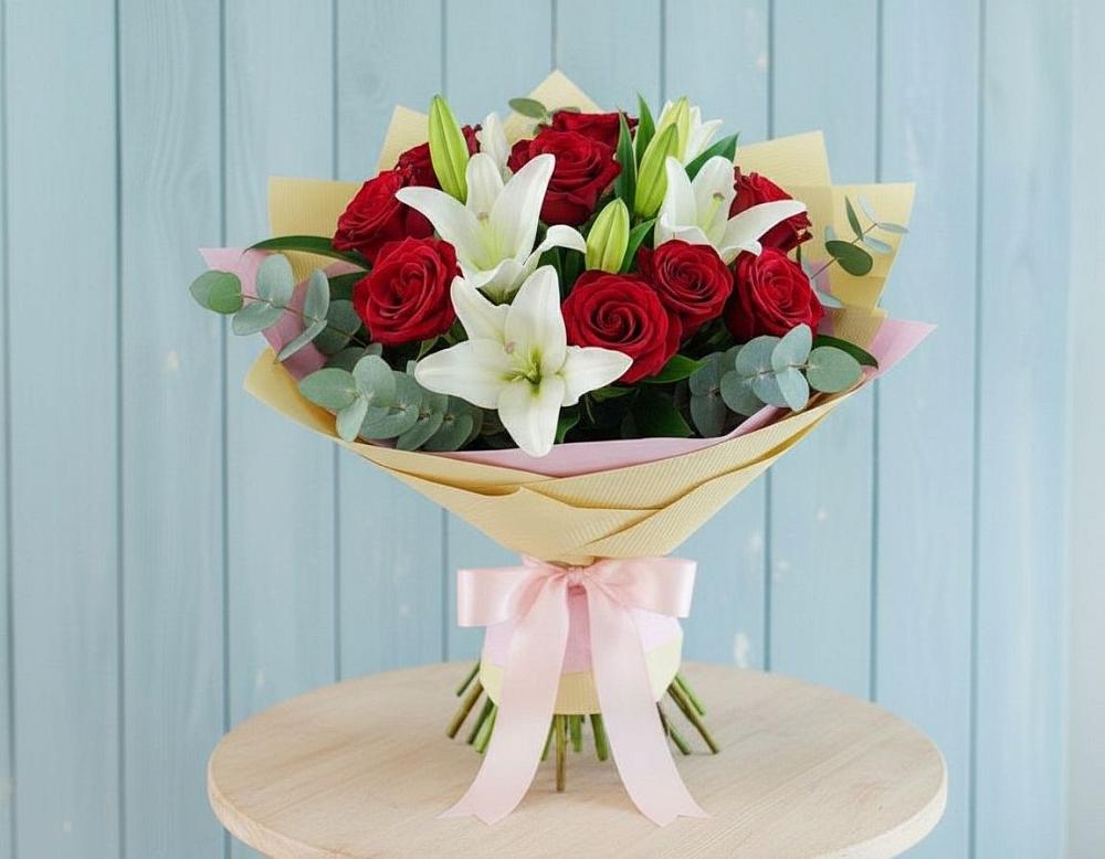 Букет цветов из: Лилии и Розы в Юдино Республика Татарстан